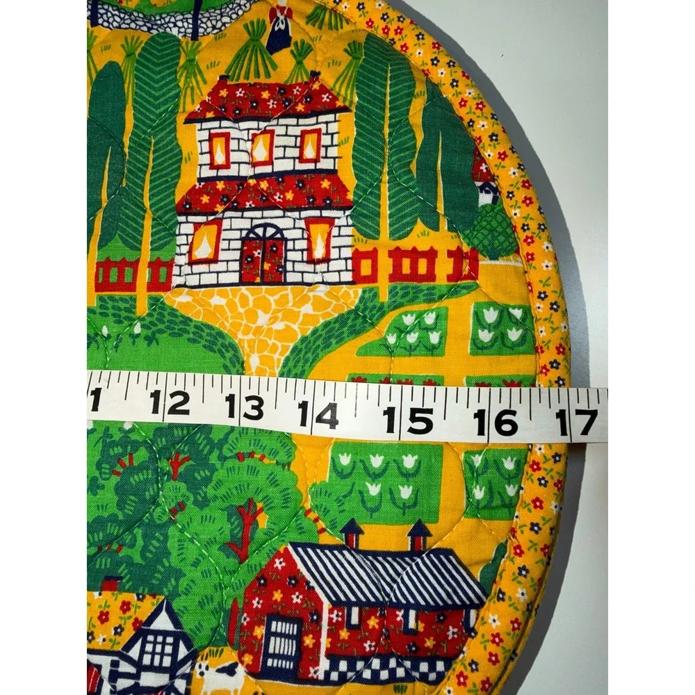 Farm Folk Art Quilted Placemats Green Yellow‎ Set of 4 Cottagecore Farmer Calico